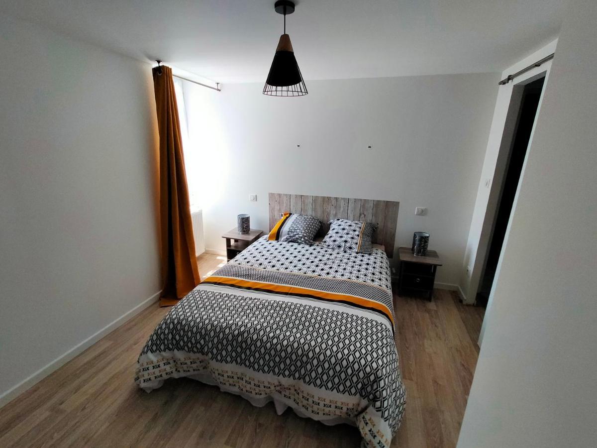 Gite Chez Cheynaud Celles  Екстериор снимка